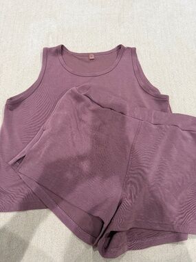 Mono B lounge set (MISSING DRAWSTRINGS)